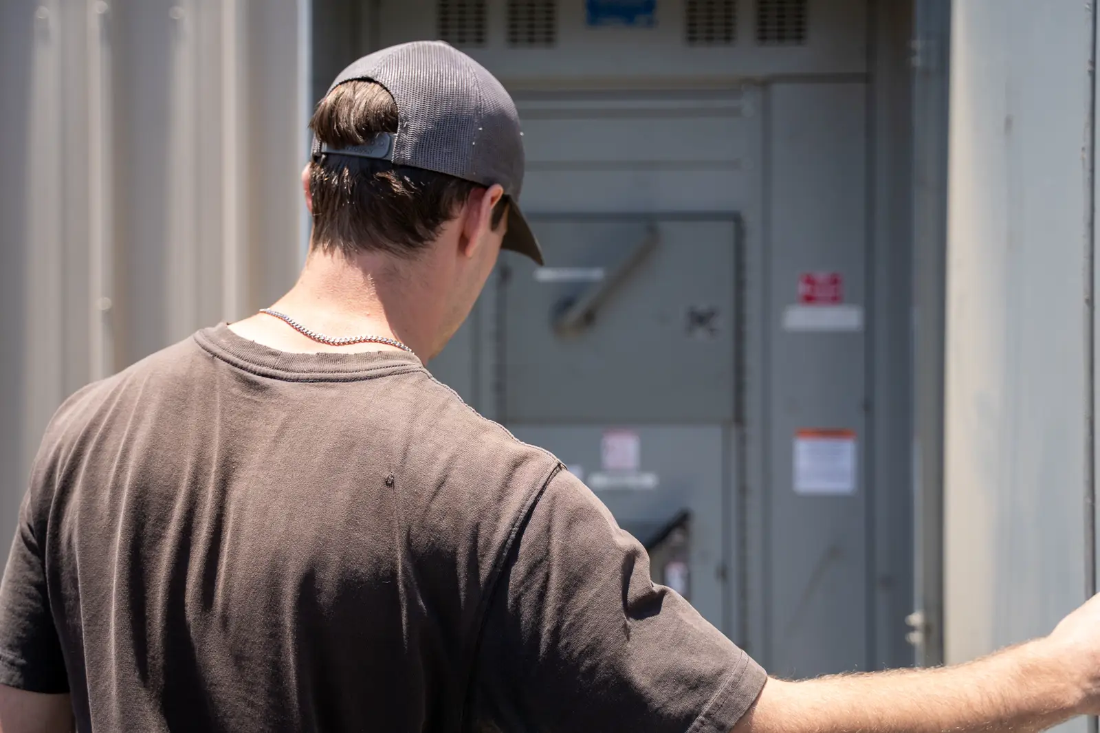 Electrical equipment and machine support work